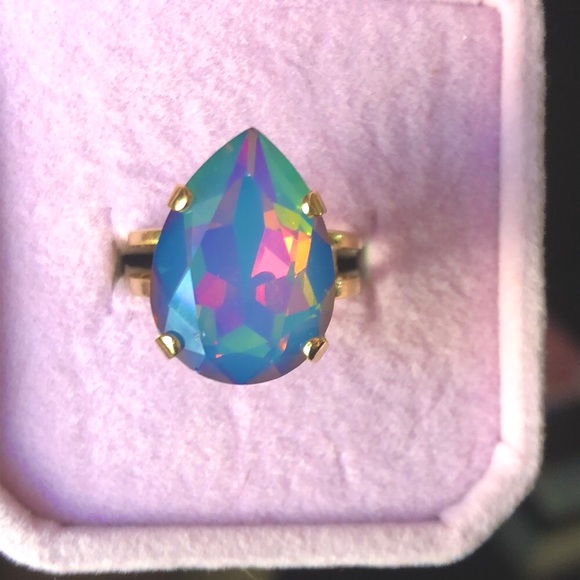 Rainbow Opal + Gold Pear Crystal Ring - Picture 2 of 12